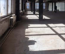 Демонтажные работы в офисном помещении бизнес центра Омега Плаза.